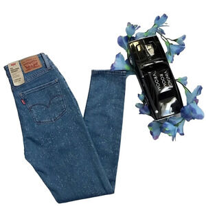 Levi's NWT 721 High Rise Skinny Jeans Women 4/27